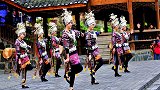 世界上最早的短裙族，竟是这个民族，网友：怎么又是你们？