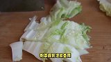 掌握这道白菜粉条肉的家常做法，让你的味蕾尽情享受美味！