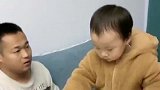 女儿跟着爸爸，没点智商都不行，这孩子已经不是你能忽悠的了！