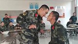 硬汉也有幽默的时候！