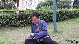 短剧：小偷想偷乞丐的钱，看乞丐如何机智反杀，小偷欲哭无泪