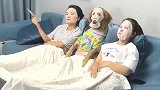 女人闲起来连狗都不放过