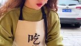李子柒螺蛳粉 不会吧不会吧？不会真的有人觉得螺蛳粉臭吧？你吃螺蛳粉喝汤吗？ 美食好吃