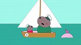 小猪佩奇：划船比赛开始， 猪妈妈用脚蹬船好累，丹尼真聪明