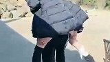 弟弟生二胎了，都说第一眼看到谁像谁，侄子你一定要等我