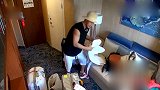 花样姐姐：豪华游轮上演逃生演习，刘宪华穿浴袍逃生，画风清奇！