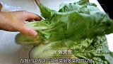 小白菜别煮汤了，教你一个新做法，能下饭煮面，汤汁还能点豆腐