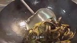 吃过一次就难忘的盘龙鳝鱼，做法简单，用来下酒真的太好吃了