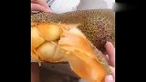 这才是正宗菠萝蜜，掰开一看，真是开眼了