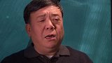 儿子窝在厨房做饭，妈妈满是心疼，他却一点不领情