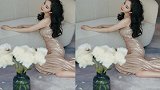 杨幂裸色露肩裙 妩媚不失优雅