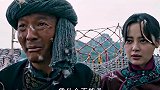 活久见，蜈蚣再大也不是小鸡的对手