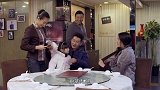 爸爸快长大：小女孩在饭馆吃饭 肉类菜都说了一遍