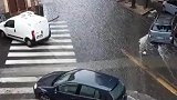 终于知道为啥要交车船使用税了