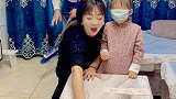 没想到小情人的爸爸在后面帮她撑腰！