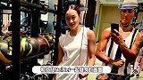 吴尊邹市明两家结伴坐邮轮，孩子们皮肤晒黑一圈，NeiNei手臂肌肉抢镜