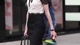 来来来，无论什么样的天气，也挡不住漂亮小姐姐们出门