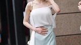 偶遇一个韩国网红姑娘，本人真的很漂亮，身材更是没的说！