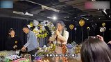 谢娜巨肚下垂明显似临产，与张杰同现身机场