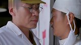 鬼子医生没事找事,叫停住特工想要检查身份,这下有他好看了