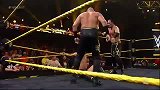 WWE-14年-NXT第242期：弑神组合群里合发围殴健太-花絮