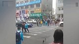 120被堵患者抢救无效身亡 医院：120到达时患者已死亡