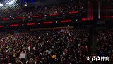 WWE中国-20190312-RAW：罗门伦斯 赛斯罗林斯 汀安布罗斯 捍卫者三帅从观众席出场