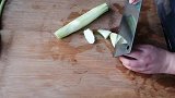 花甲丝瓜豆腐汤，清甜爽口低脂鲜美，做法简单夏季必备