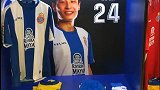 24号那个帅小伙请加油！西班牙更衣室已准备妥当