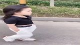 兄妹情深，从不吵架，见面就抱抱