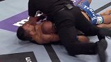 UFC-16年-本周最佳降服：多斯安乔斯连招磨血大招轻松收人头（2月18日）-精华