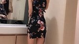 长腿美女旗袍搭配转身的瞬间太美了