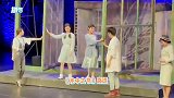 正式进军演艺圈？黄磊女儿扎双马尾出演话剧，和何炅搭档饰演母子