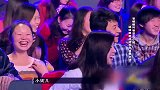 “容嬷嬷”变活宝，台上大秀骑马舞，全场欢乐不断
