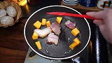 南瓜可以做什么美食，简单又好吃的腊肉炒南瓜，超级下饭