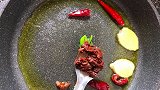 下酒又下饭的香辣鸡爪，家里来客人必备的一道菜
