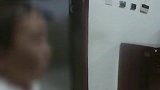粗心老爸把7岁女儿忘在候车室 独自乘火车离开