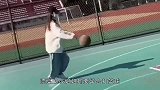 背包妹子这波操作真是绝了,哈哈哈!