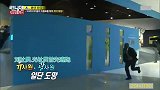 多亏李光洙的引诱，金钟国才轻松撕掉名牌！光洙邀功，国儿不认账