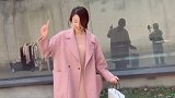 小姐姐这个粉色外套真好看 我也想要