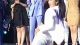 一顿操作猛如虎，奈何对方是高手！厉害了俺滴姐！