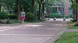 恋爱中的女子好怕怕哦，小曲被邱莹莹种种行为激的笑出声