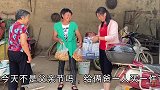 儿媳给公公过父亲节，公公高兴的又唱歌又跳舞，逗得全家人哈哈笑