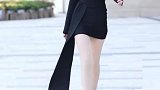 小姐姐冻坏了，你会脱件衣服披给她吗？