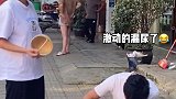 豆豆毕业了主人来接它回家，看到熟悉的身影不敢相信，直到听到熟悉的声音，就再也控制不住了动物图鉴