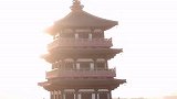 趁着这金色的佛光赶紧许个愿，祝大家2019万事顺遂！