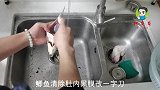 萝卜丝鲫鱼汤，帮助老婆改善睡眠，做法简单汤鲜味美