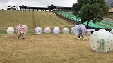 兄弟你撞就撞，完事不忘补一脚是几个意思过分了！