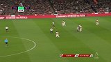 枪手反击奥巴梅扬右路衔枚疾走 拉卡中路包抄险些得手