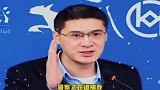 罗翔这女孩子一定是因为张三长得帅才帮他的